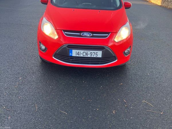 Ford Grand C-Max MPV, Diesel, 2014, Red