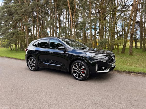 Ford Kuga SUV, Petrol Plug-in Hybrid, 2026, Black