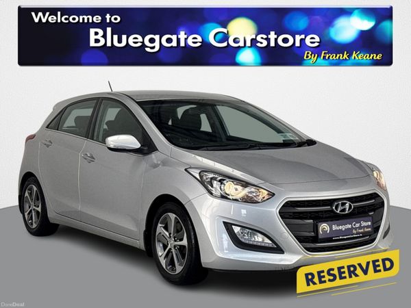 Hyundai i30 Hatchback, Petrol, 2016, Silver