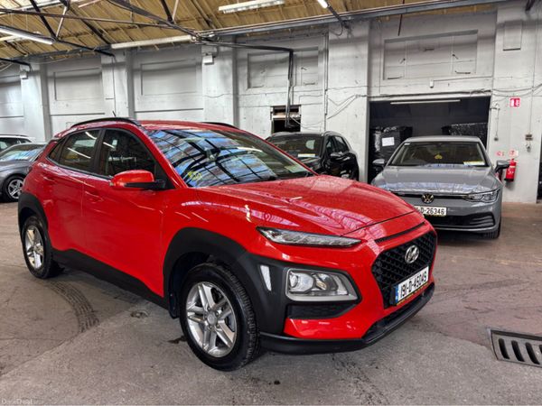Hyundai KONA MPV, Petrol, 2019, Orange