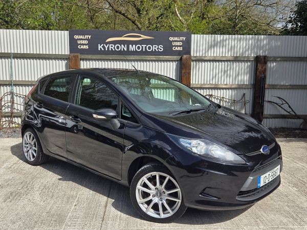 Ford Fiesta Hatchback, Diesel, 2012, Black