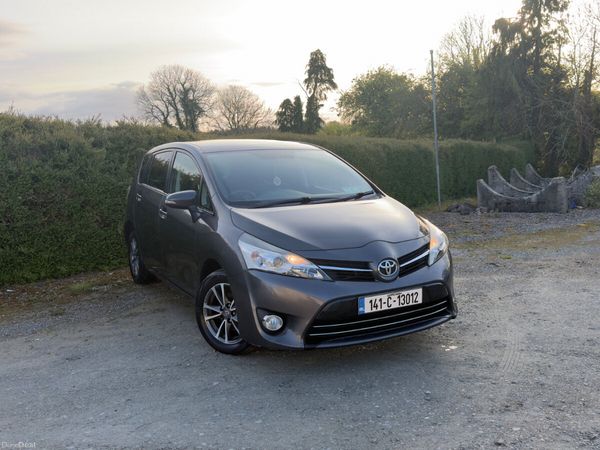 Toyota Verso MPV, Diesel, 2014, Grey