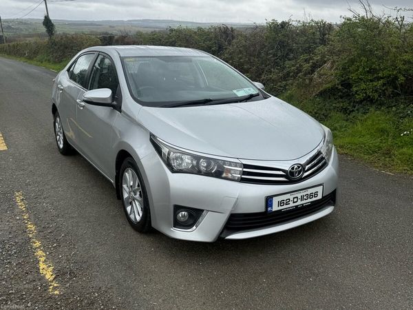 Toyota Corolla Saloon, Diesel, 2016, Silver