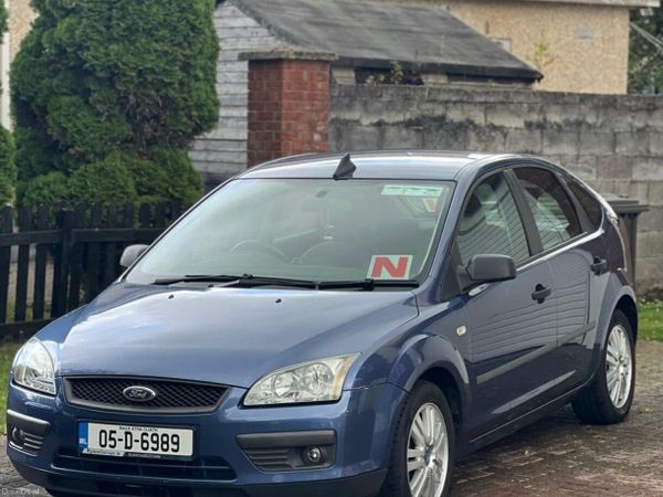 Ford Focus Hatchback, Petrol, 2005, Blue