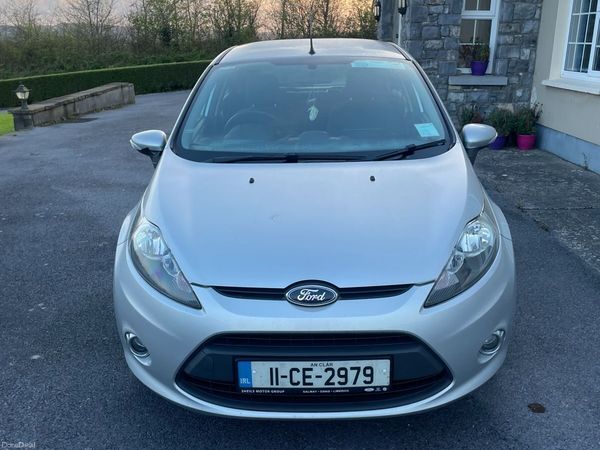 Ford Fiesta Hatchback, Diesel, 2011, Silver