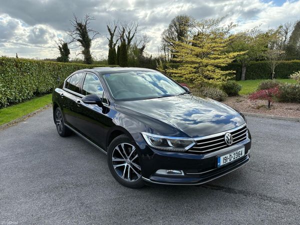 Volkswagen Passat Saloon, Diesel, 2019, Black