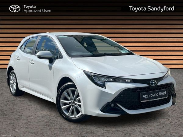 Toyota Corolla Hatchback, Petrol Hybrid, 2023, White
