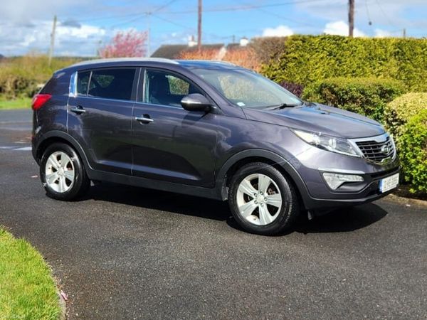Kia Sportage SUV, Diesel, 2012, Silver