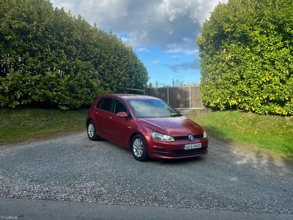 Volkswagen Golf Hatchback, Diesel, 2014, Red