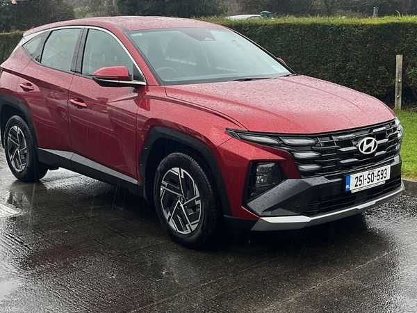 Skoda Superb Hatchback, Diesel, 2015, Red