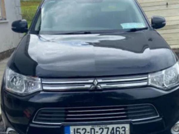 Mitsubishi Outlander SUV, Petrol Plug-in Hybrid, 2015, Black