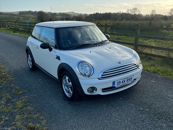 Mini One Hatchback, Petrol, 2009, White