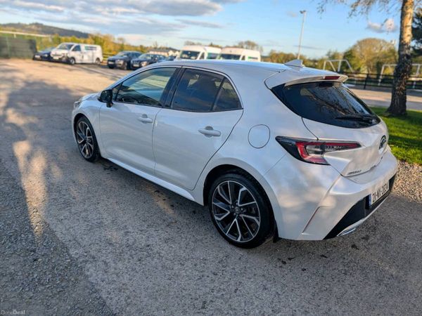 Toyota Corolla Hatchback, Petrol Hybrid, 2021, White