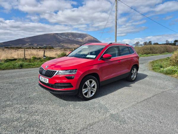Skoda Karoq Estate/Jeep, Diesel, 2018, Red
