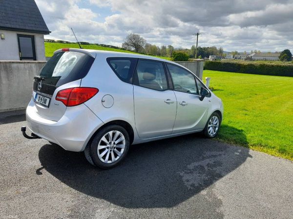 Opel Meriva MPV, Diesel, 2012, Silver