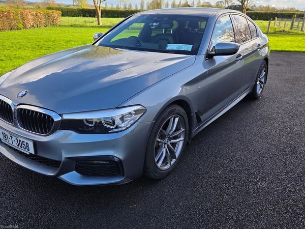 BMW 5-Series Saloon, Diesel, 2019, Blue
