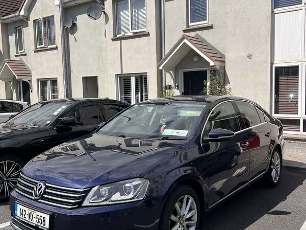 Volkswagen Passat Saloon, Diesel, 2014, Blue