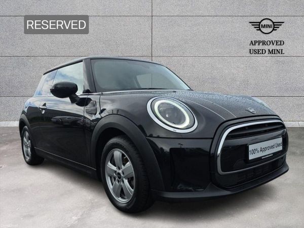 Mini Cooper Hatchback, Petrol, 2023, Black