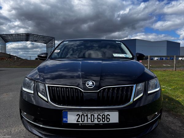 Skoda Octavia Saloon, Petrol, 2020, Black