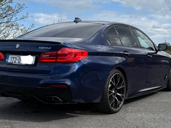 BMW 5-Series Saloon, Diesel, 2017, Blue