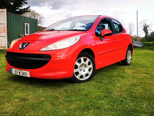 Peugeot 207 Hatchback, Petrol, 2007, Red