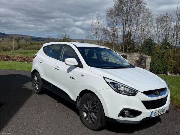 Hyundai ix35 SUV, Diesel, 2015, White