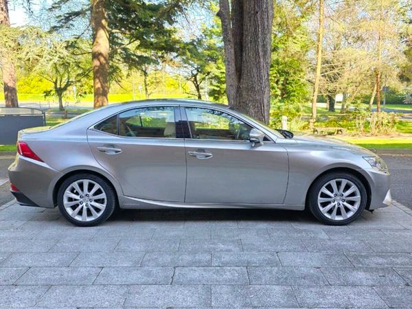 Lexus IS Saloon, Petrol Hybrid, 2016, Silver