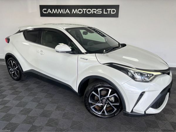 Toyota C-HR SUV, Petrol Hybrid, 2018, White