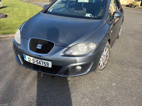 SEAT Leon Hatchback, Diesel, 2012, Grey