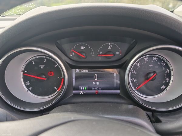 Vauxhall Astra Hatchback, Diesel, 2016, Black