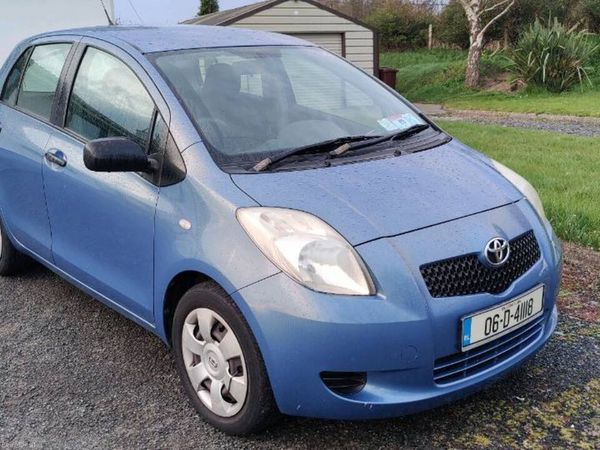 Toyota Yaris Hatchback, Petrol, 2006, Blue