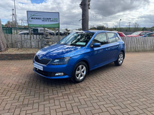 Skoda Fabia Hatchback, Diesel, 2015, Blue