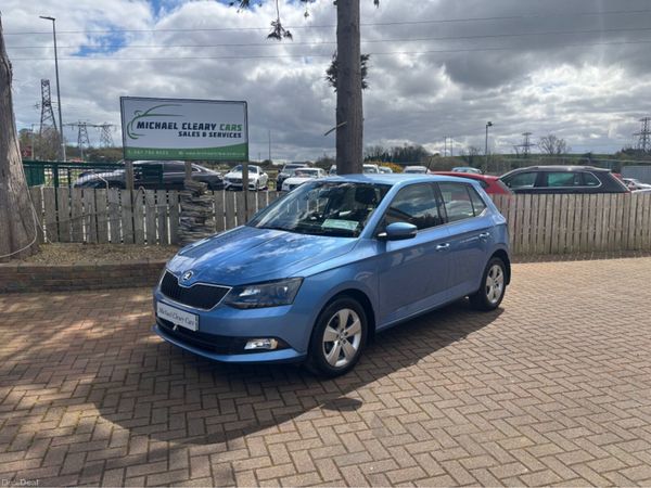 Skoda Fabia Hatchback, Petrol, 2017, Blue