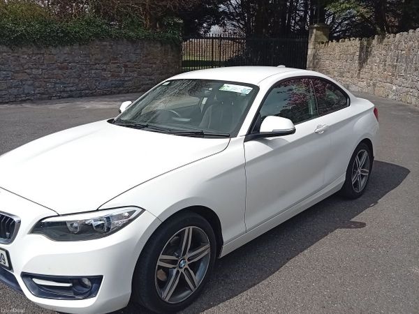BMW 2-Series Coupe, Diesel, 2016, White