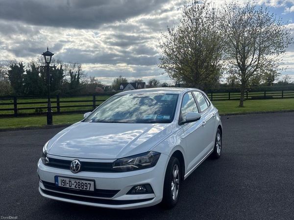 Volkswagen Polo Hatchback, Petrol, 2019, White
