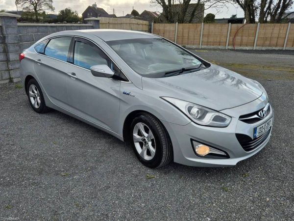 Hyundai i40 Saloon, Diesel, 2013, Silver