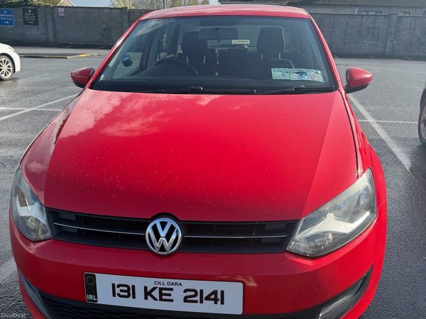 Volkswagen Polo Hatchback, Petrol, 2013, Red