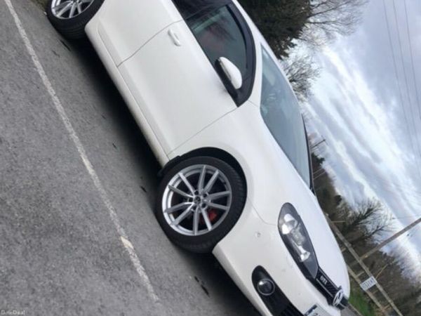 Volkswagen Golf Hatchback, Diesel, 2012, White