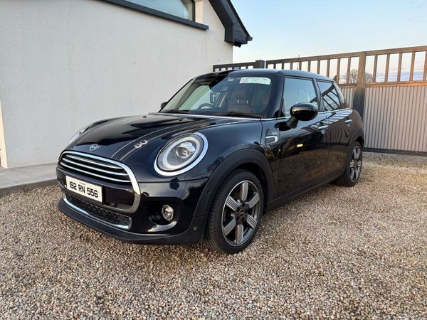 Mini Cooper Hatchback, Diesel, 2019, Blue