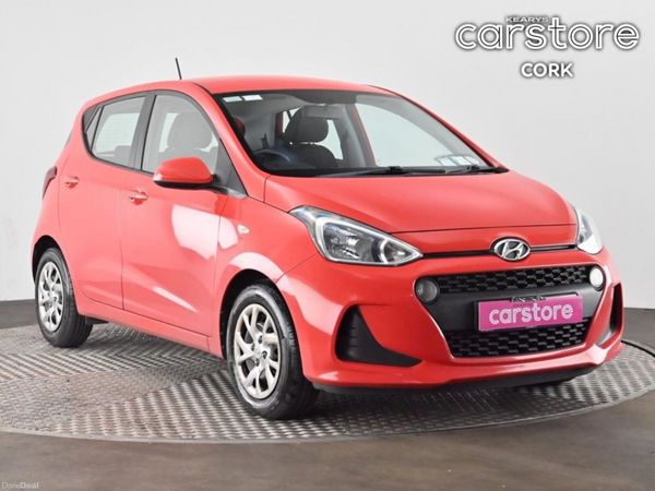 Hyundai i10 Hatchback, Petrol, 2019, Red