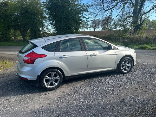 Ford Focus Hatchback, Diesel, 2014, Silver