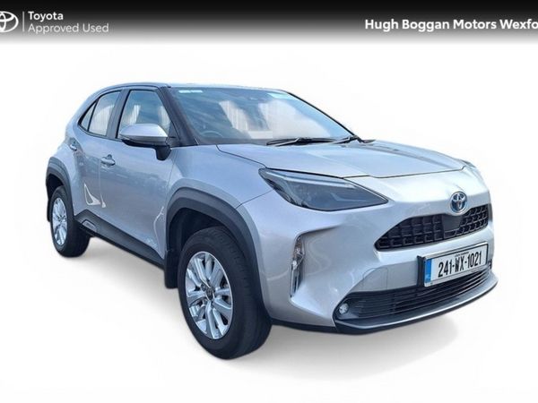 Toyota Yaris Cross Hatchback, Petrol Hybrid, 2024, Grey