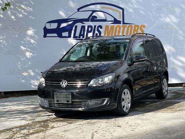 Volkswagen Touran MPV, Petrol, 2015, Black