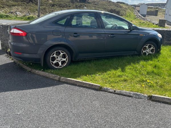 Ford Mondeo Saloon, Petrol, 2007, Grey