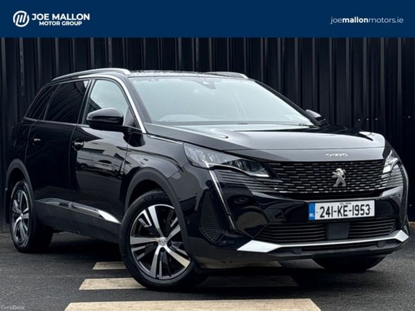 Peugeot 5008 MPV, Diesel, 2024, Black