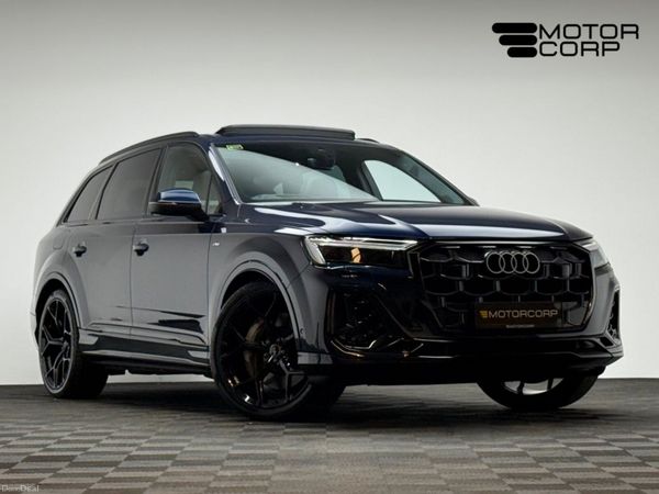 Audi Q7 SUV, Petrol Plug-in Hybrid, 2026, Blue