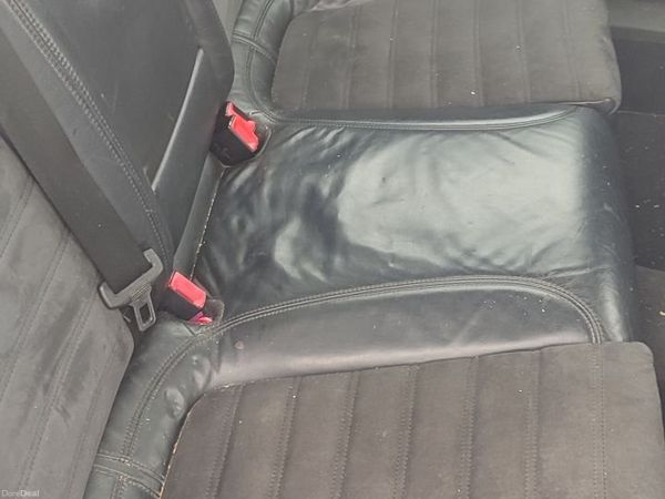 Volkswagen Passat Saloon, Diesel, 2008, Silver