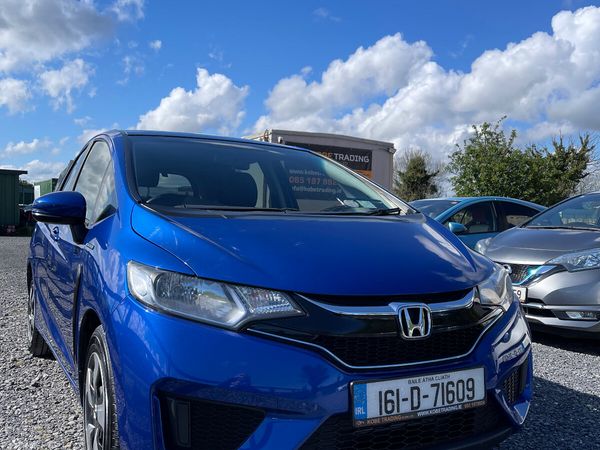 Honda Fit Hatchback, Petrol Hybrid, 2016, Blue
