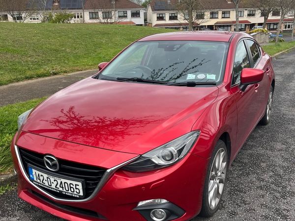 Mazda Mazda3 Saloon, Diesel, 2014, Red