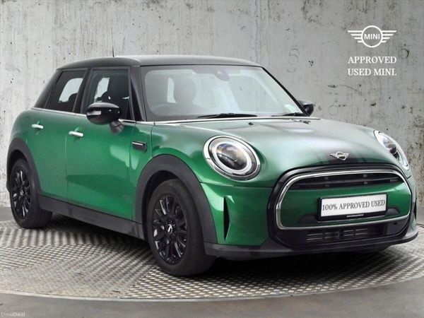 Mini Cooper Hatchback, Petrol, 2023, Green